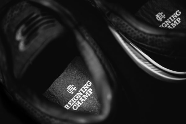 Reigning champ x new balance 530 gym pack